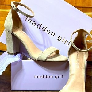 Madden Girl Beella Blush Minimalist Ankle Strap Heeled Sandals Size NWB